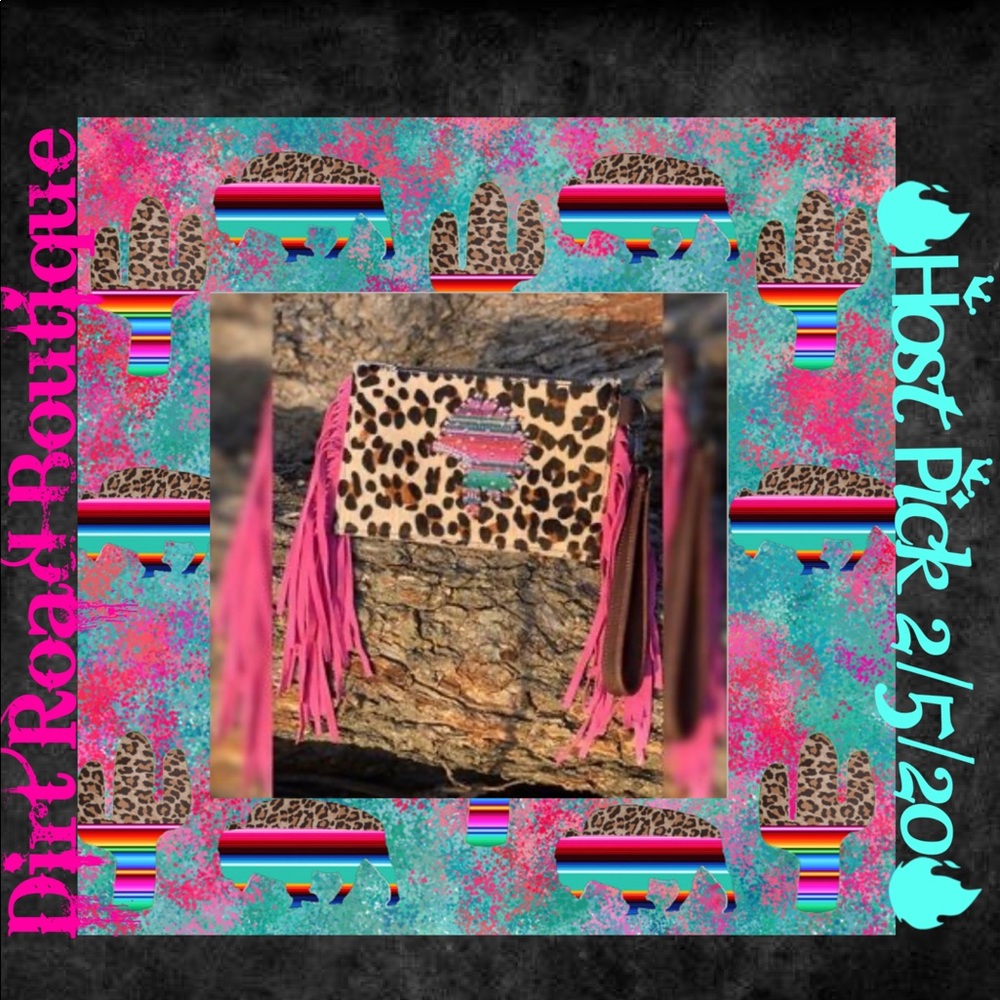 🚨SALE🚨Headdress Crystal Serape Fringe Wristlet